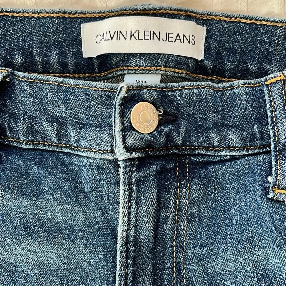 Calvin Klein jeans shorts - Picture 3 of 7